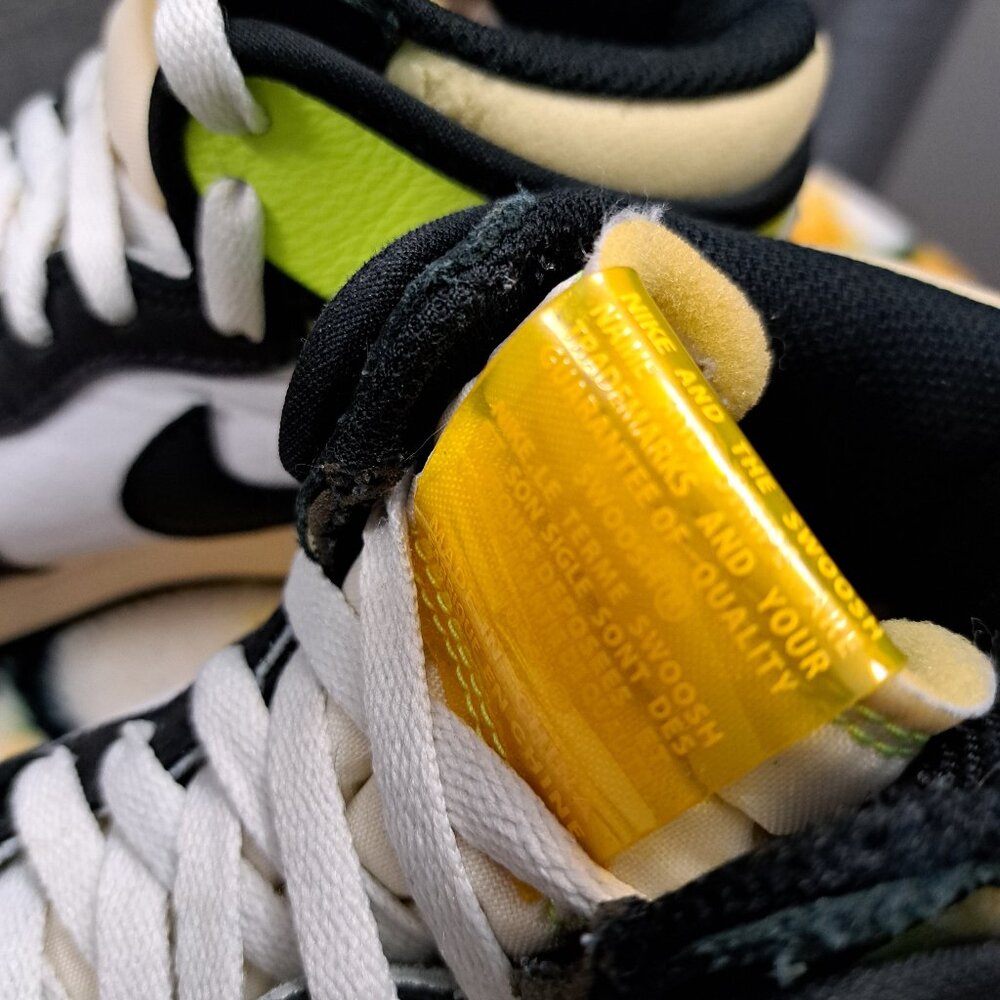 %Air Jordan 1 Retro High White Volt Size GS 6Y / 7.5 Women AJ24 - Picture 12 of 12